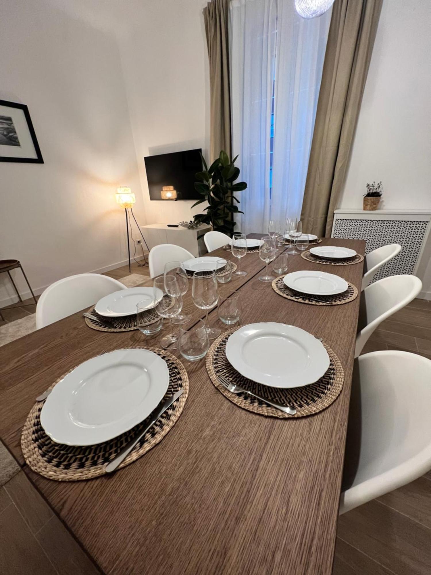 Spacious 3 Bedroom Apartment Milano Eksteriør bilde